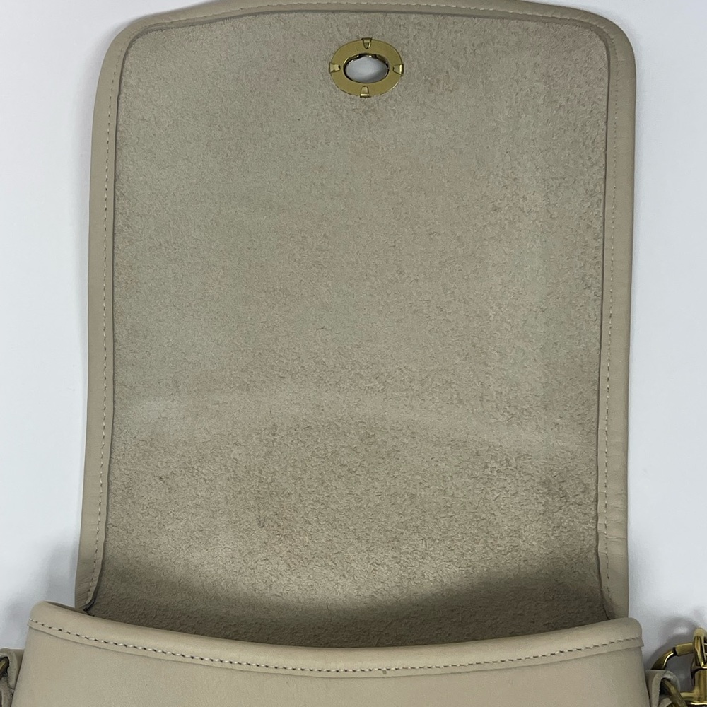 Vintage Coach Turn-lock Companion Flap, 9076 Crossbody Bag - Picture 6 of 14